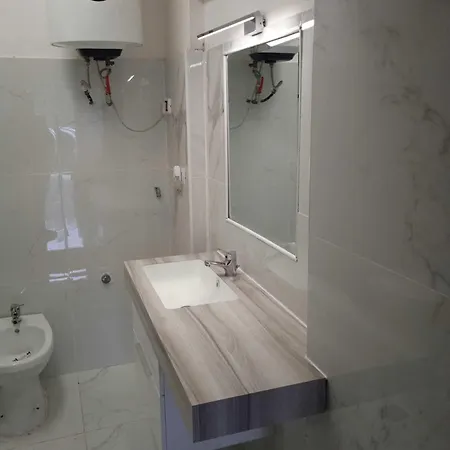 Casa Vancanza Happy Holidays In Apartament Pompeja